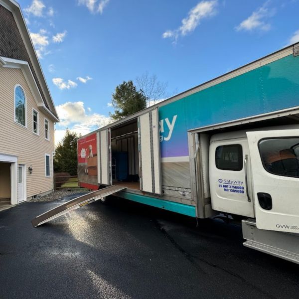 Safeway Moving Real Customers Gallery4